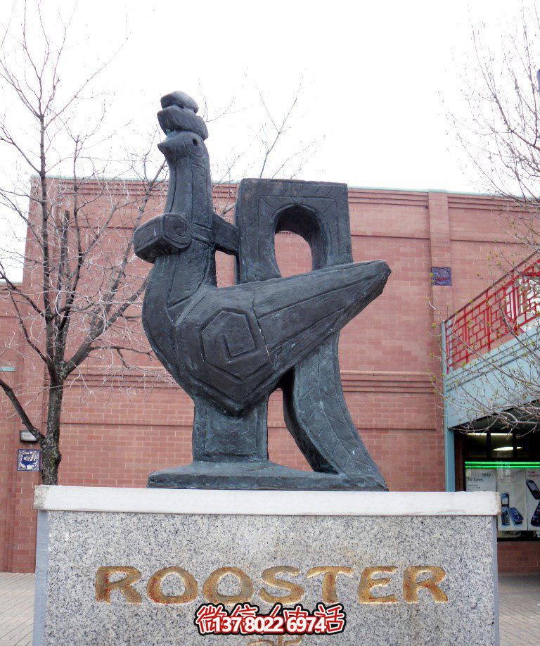 玻璃鋼創意雞雕塑，點亮街道美景