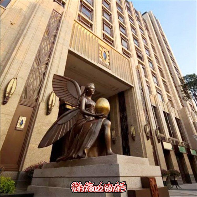 玻璃鋼仿銅西方女人物雕塑，為小區(qū)、寫字樓門前添彩