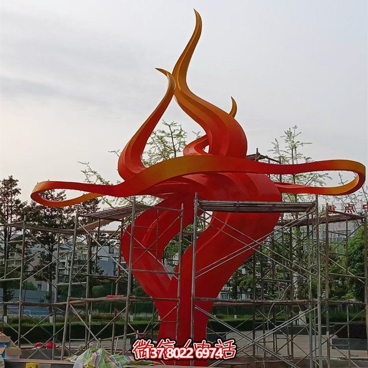 創(chuàng)意景觀不銹鋼雕塑擺件，點(diǎn)亮小區(qū)別墅美景