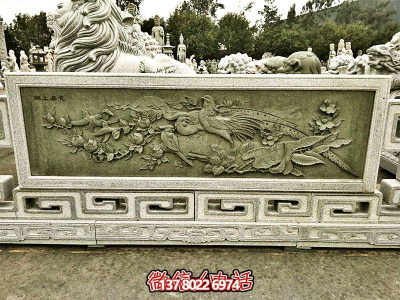 大理石綠浮雕欄桿，為景區(qū)裝飾錦上添花