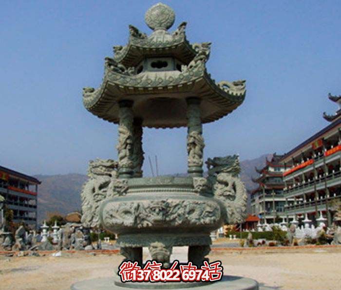 仿古寶蓋龍浮雕香爐，點綴景區(qū)廣場