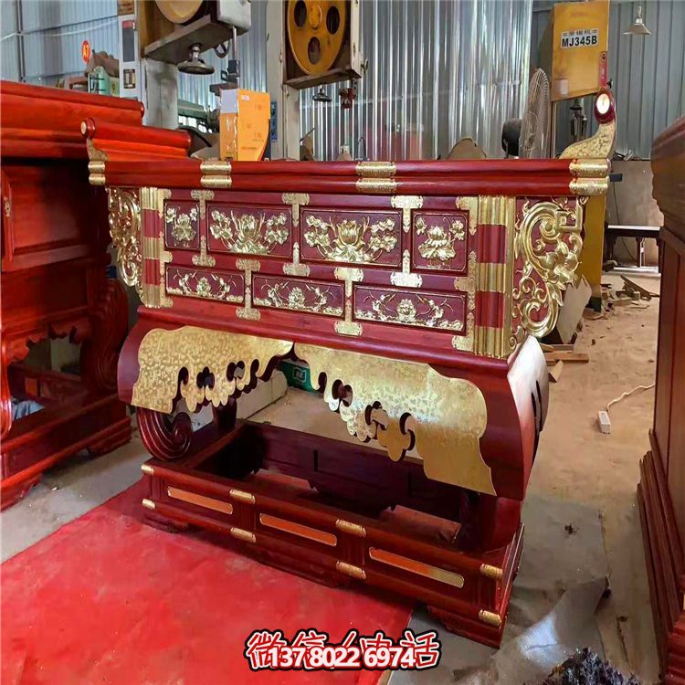 寺廟景觀室內大殿元寶桌木雕供桌 寺廟景觀室內大殿元寶桌木雕供桌