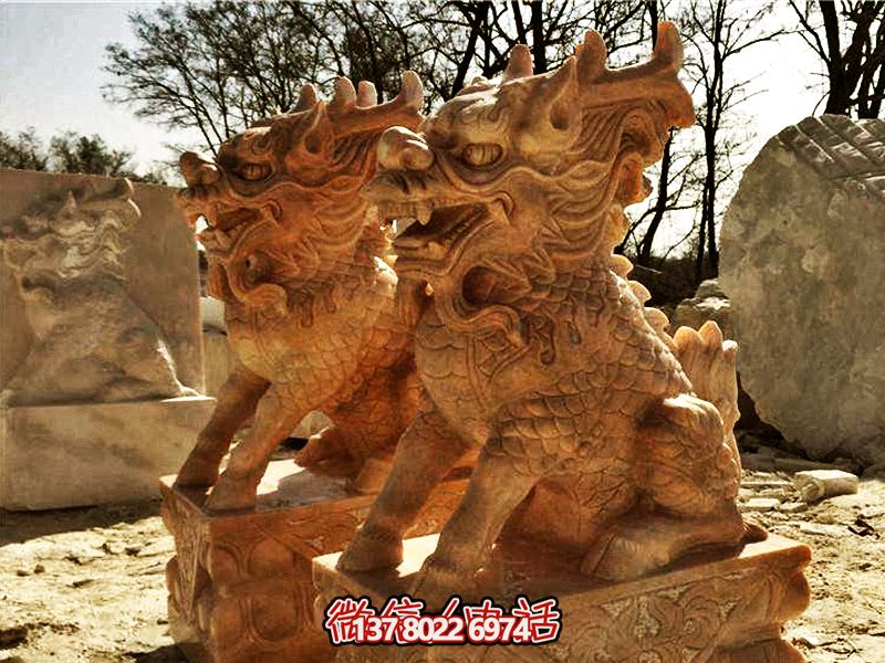 庭院別墅黃蠟石石雕麒麟雕塑 庭院別墅黃蠟石石雕麒麟雕塑