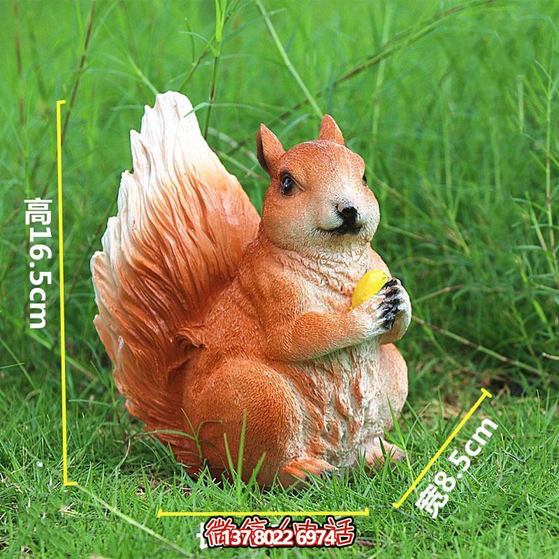 草坪一只站立的樹脂彩繪松鼠雕塑 草坪一只站立的樹脂彩繪松鼠雕塑