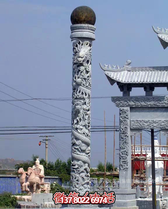 龍形浮雕的學(xué)院廣場(chǎng)擺放龍柱雕塑 龍形浮雕的學(xué)院廣場(chǎng)擺放龍柱雕塑